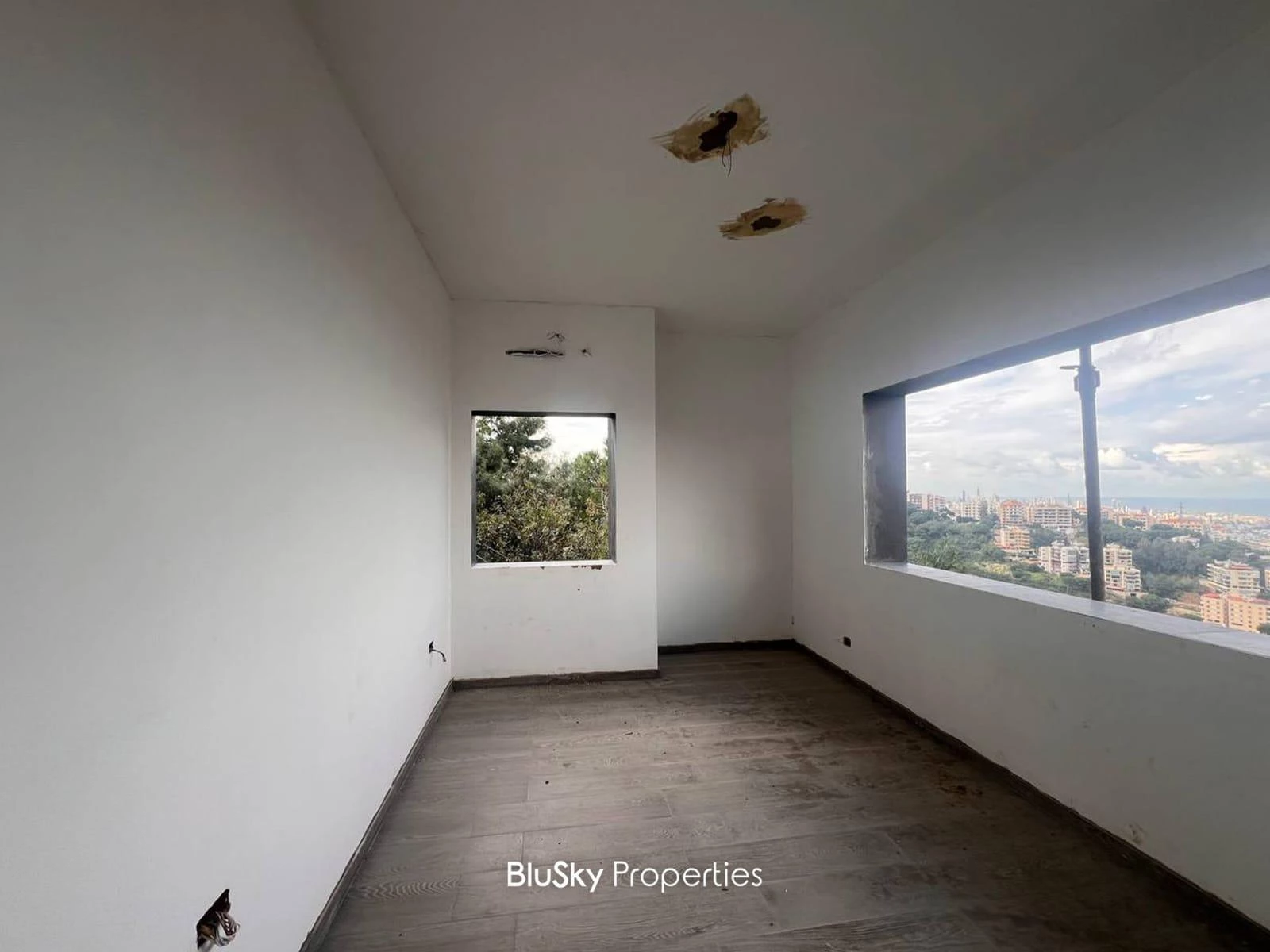 Apartment 120m² Terrace for Sale in Tilal Ain Saadeh — photo 5