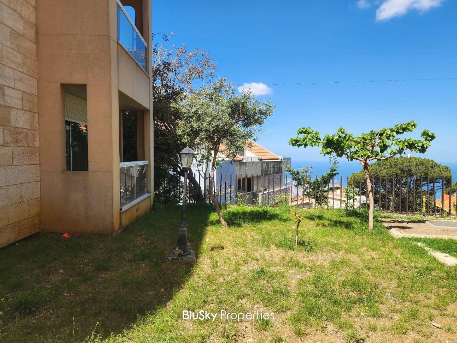 Apartment 125m² Garden for Sale in Ain Saadeh — الصورة 2