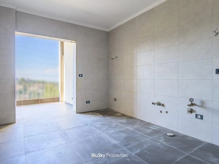 Apartment 171m² for Sale in Ain Saadeh — photo 2