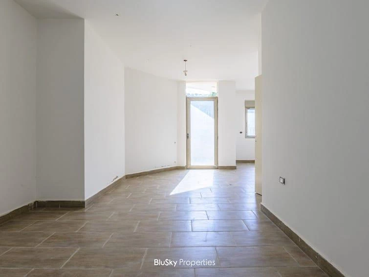 Apartment 171m² for Sale in Ain Saadeh — photo 3
