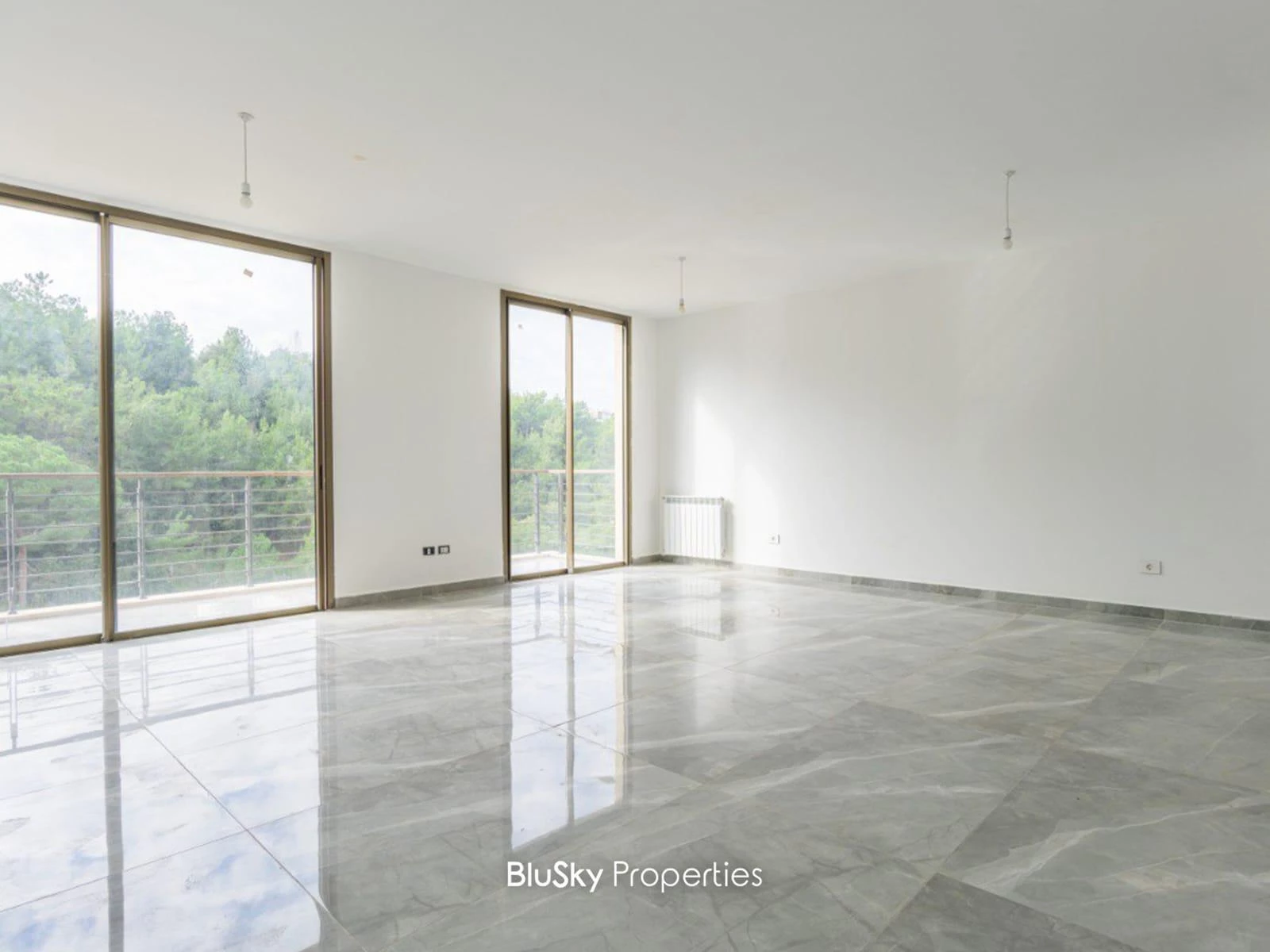 Apartment 175m² Balcony for Sale in Ain Saadeh — الصورة 4