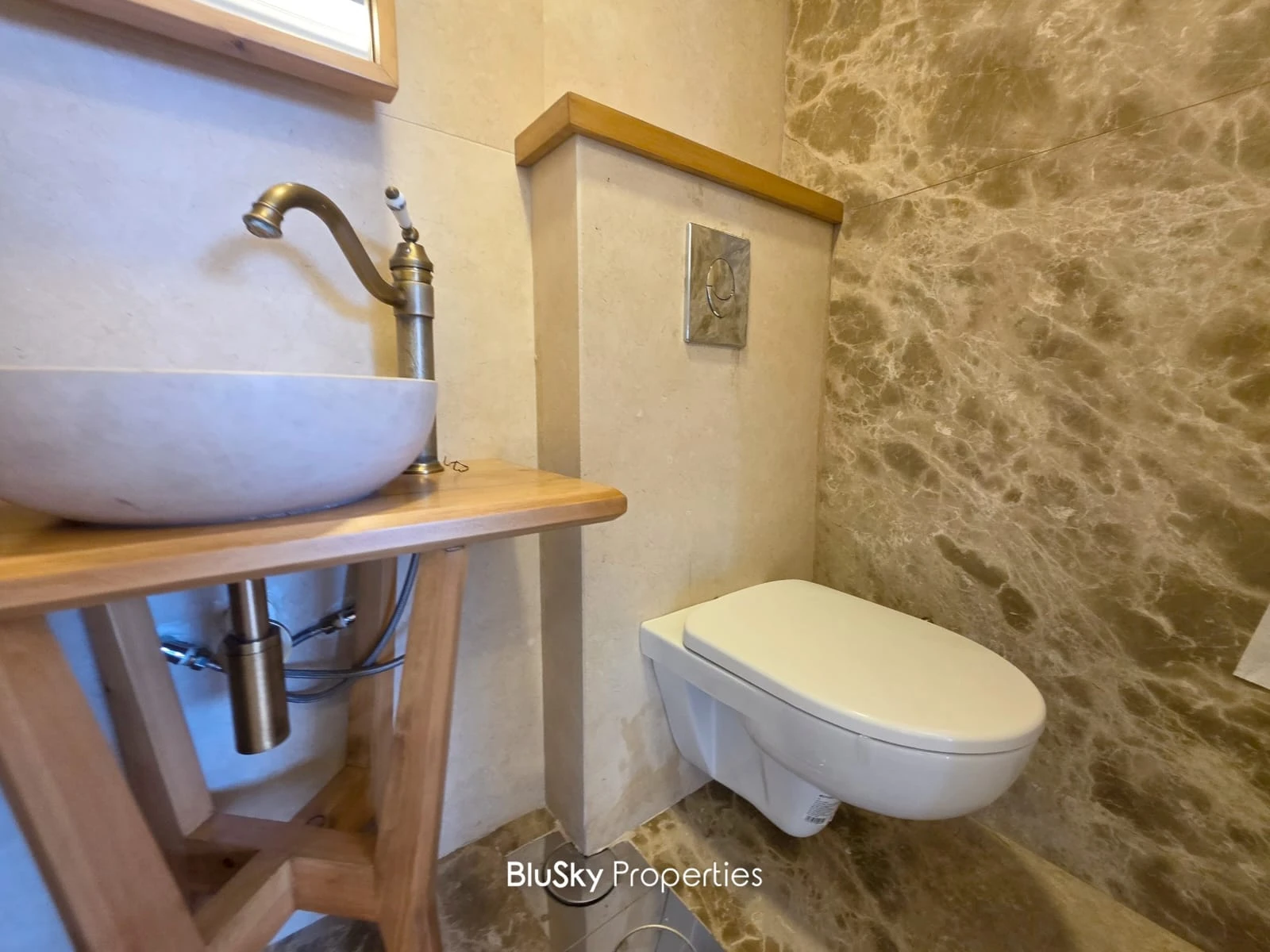 Apartment 185m² with Sea View for Rent in Ain Saadeh — الصورة 4
