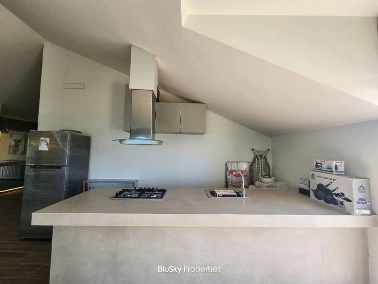 Roof 185m² Terrace for Rent in Ain Saadeh — الصورة 2