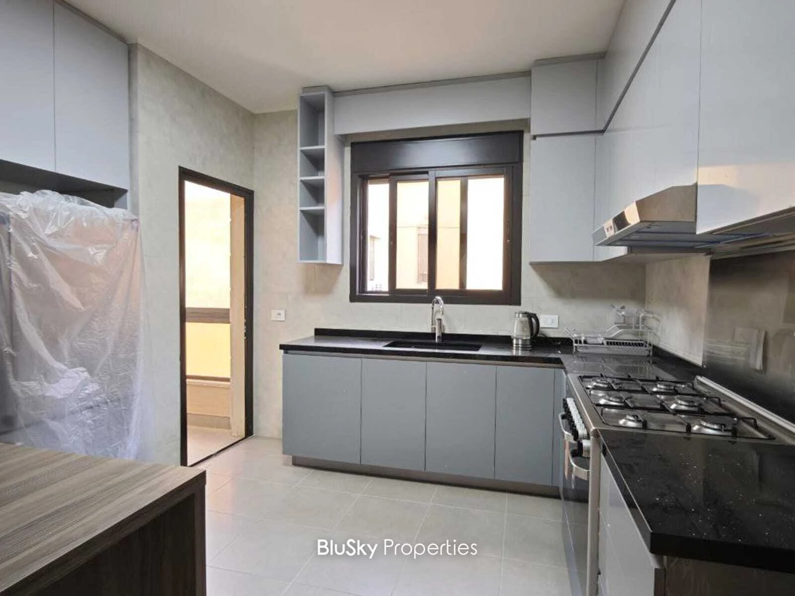 Apartment 195m² Sea View for Rent in Ain Saadeh — الصورة 4