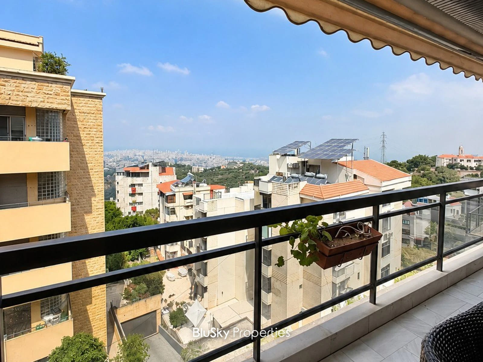 Apartment 200m² with Balcony for Rent in Ain Saadeh — الصورة 2