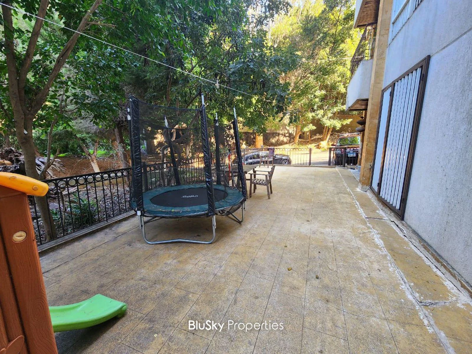 Apartment 200m² Terrace for Rent in Ain Saadeh — الصورة 2