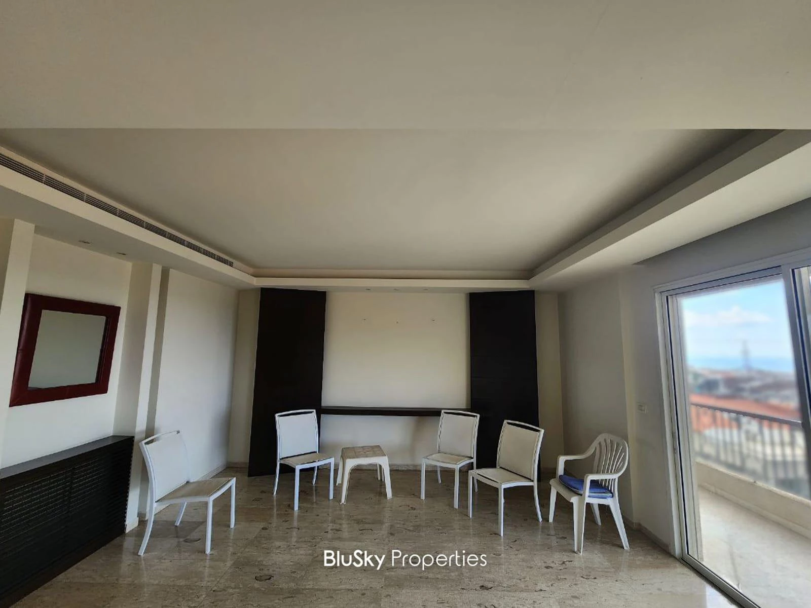 Apartment 200m² Balcony for Sale in Ain Saadeh — الصورة 5