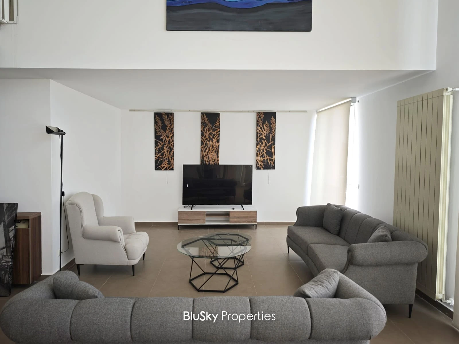 Duplex 280m² for Rent in Ain Saadeh — الصورة 2