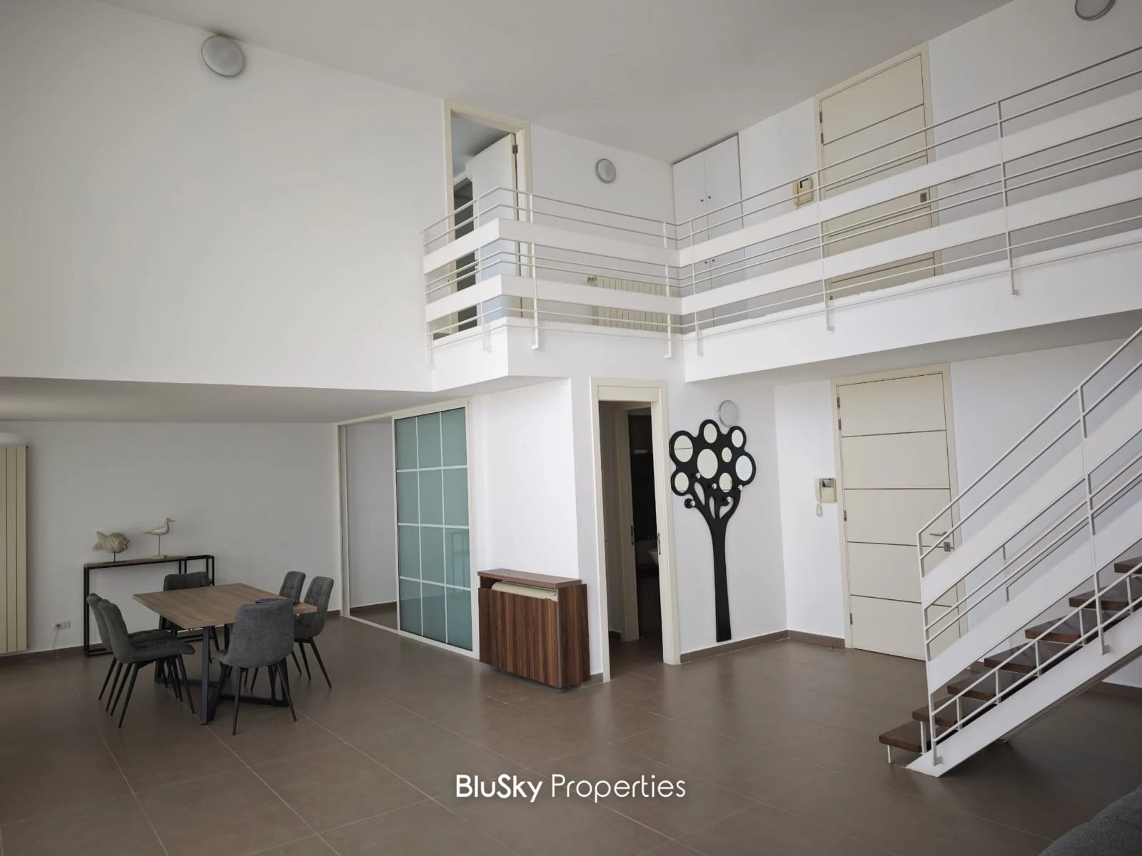 Duplex 280m² for Rent in Ain Saadeh — الصورة 3