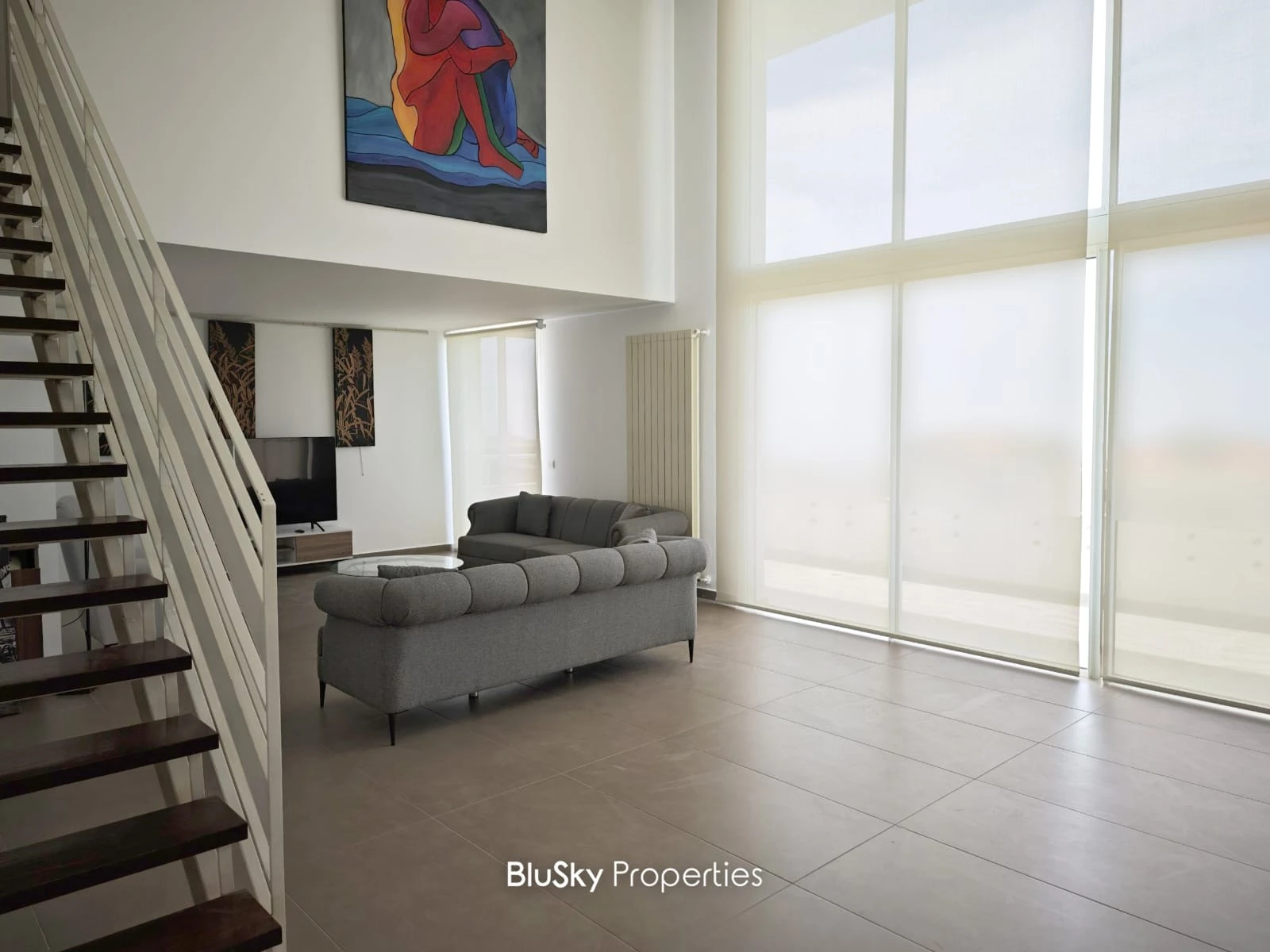 Apartment 280m² with Sea View for Sale in Ain Saadeh