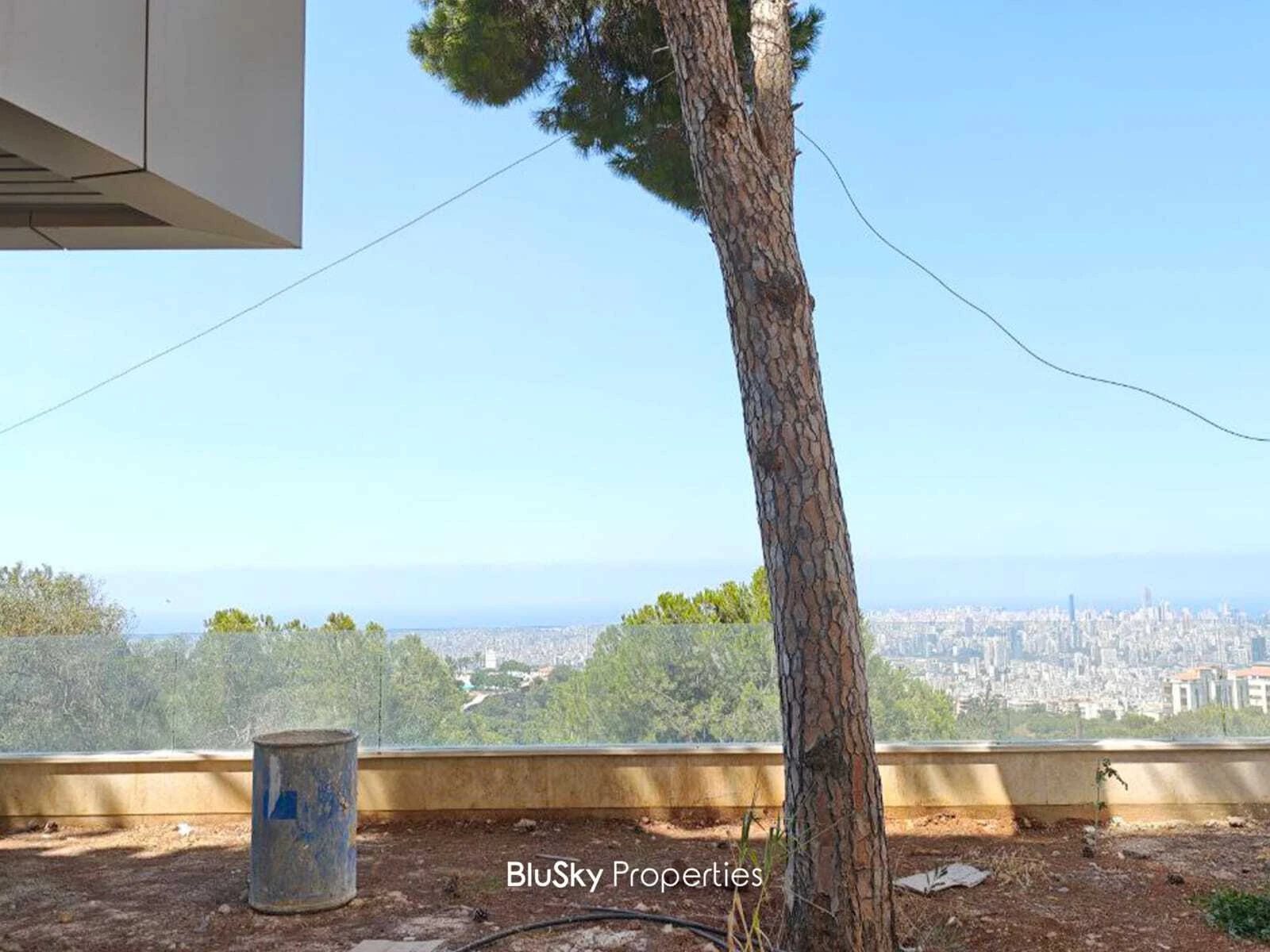 Apartment 400m² Garden for Sale in Ain Saadeh — photo 3