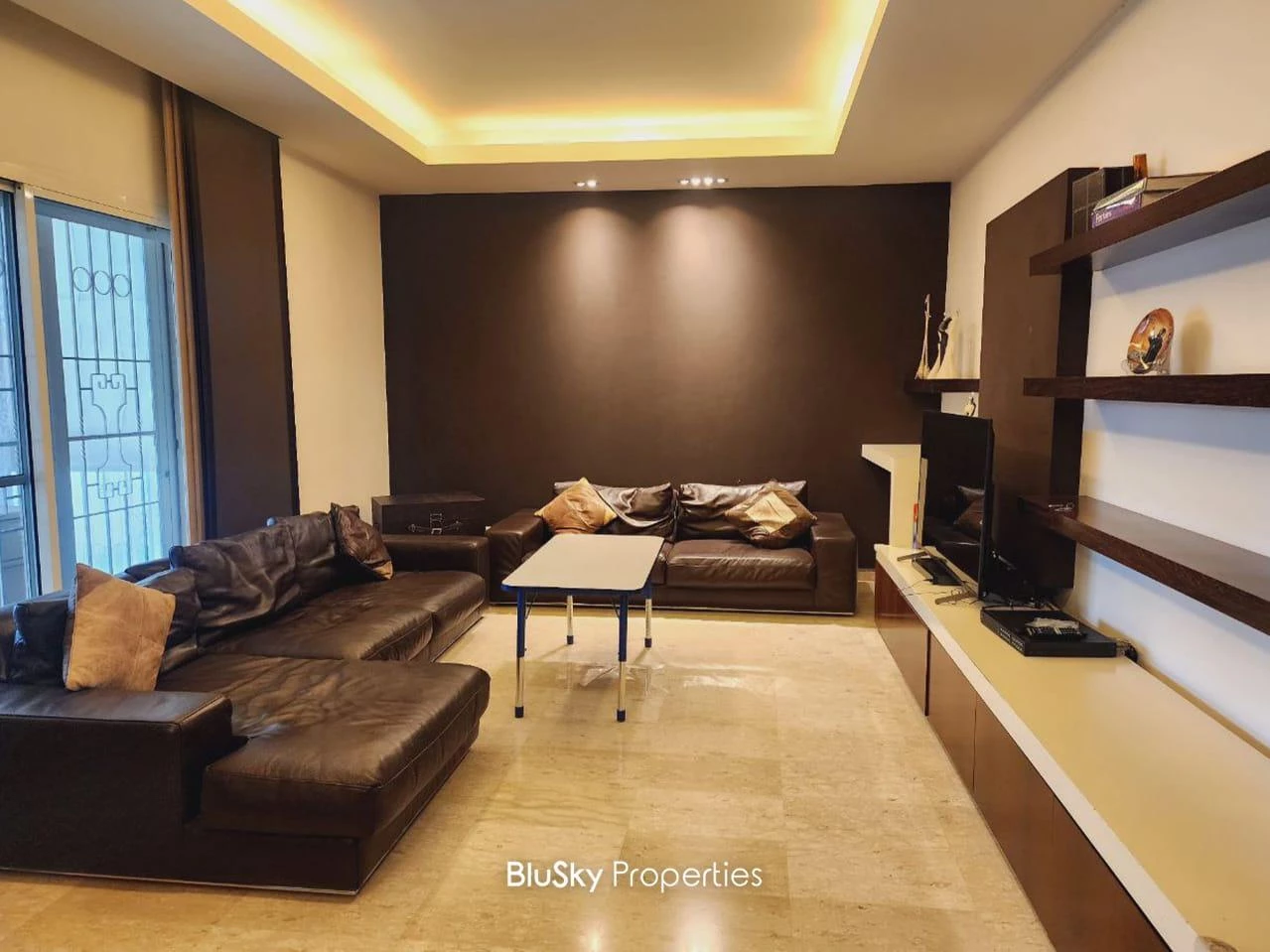 Apartment 550m² Terrace for Sale in Ain Saadeh — الصورة 2