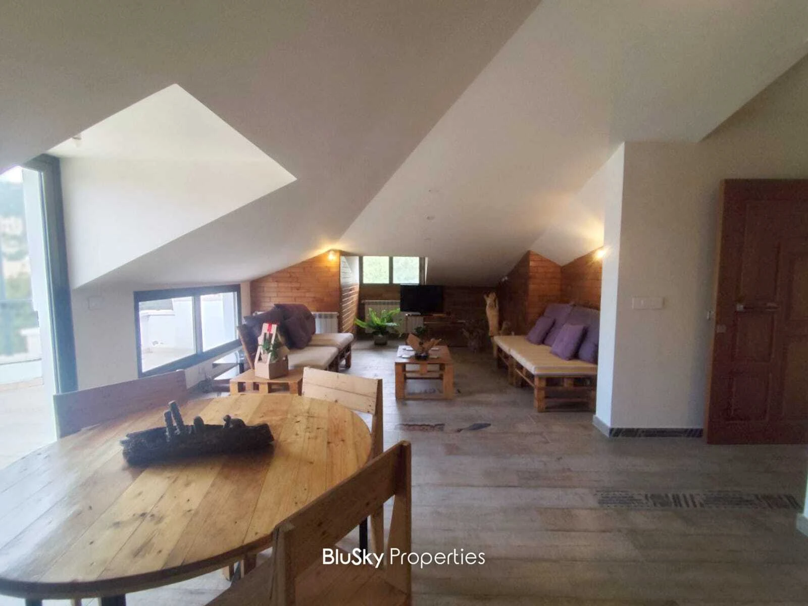 Apartment 110m² Terrace for Rent in Aashqout — الصورة 4