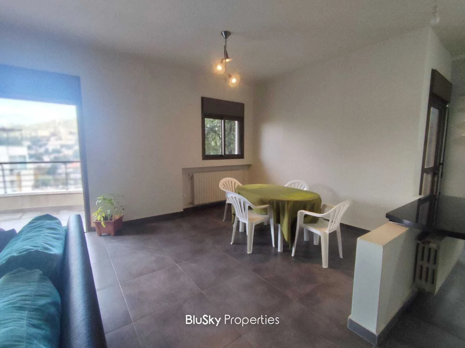 Apartment 170m² Mountain View for Rent in Aashqout — الصورة 2