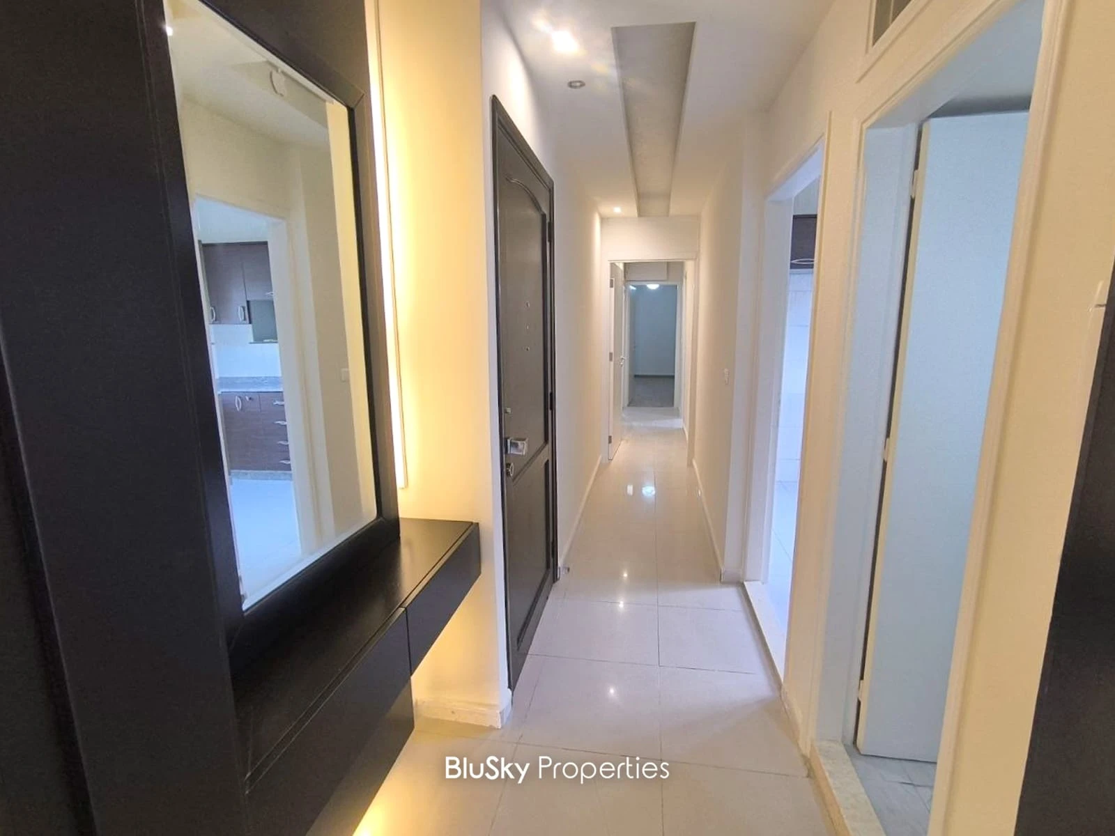 Apartment 120m² with Sea View for Rent in Awkar — الصورة 5