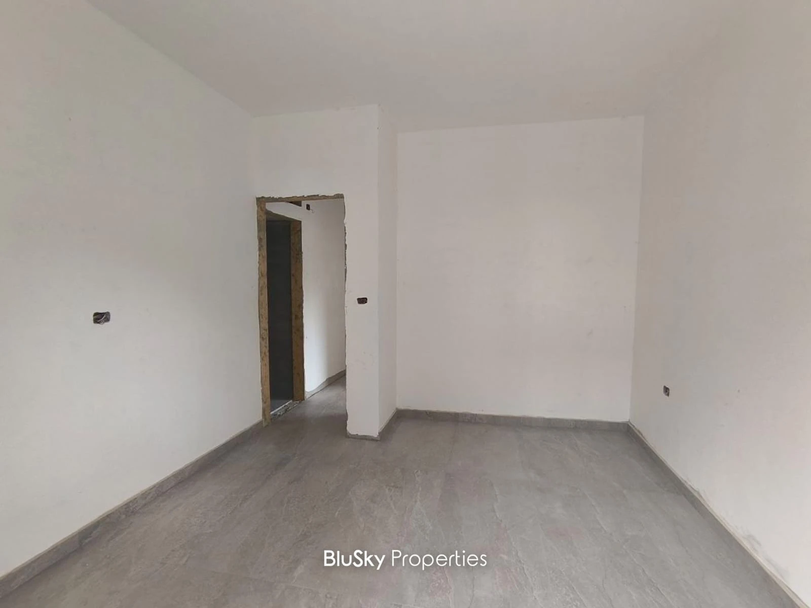Apartment 150m² for Sale in Awkar — photo 5