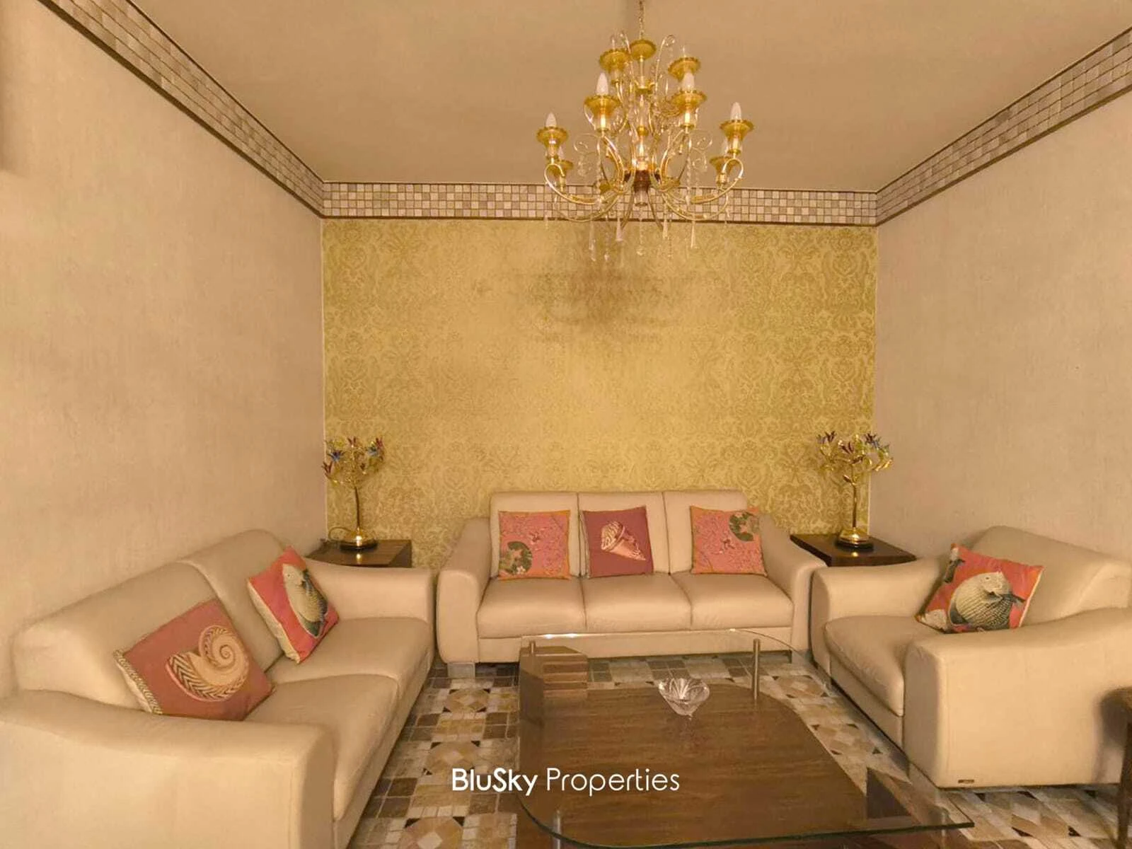 Apartment 160m² for Sale in Awkar — photo 2