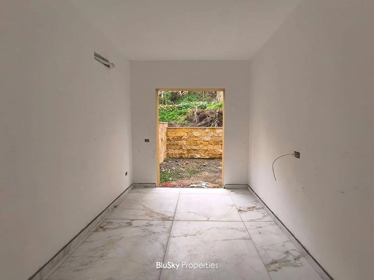Apartment 180m² Garden for Sale in Awkar — photo 4