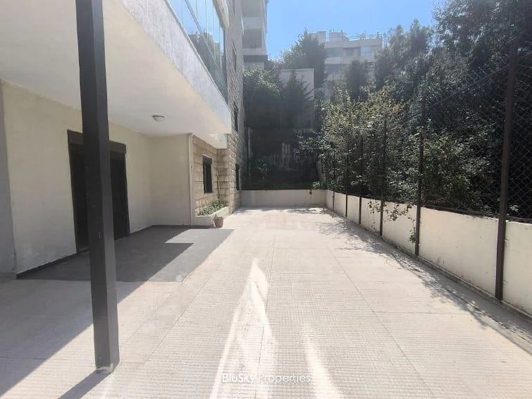 Building for Sale in Awkar — الصورة 3