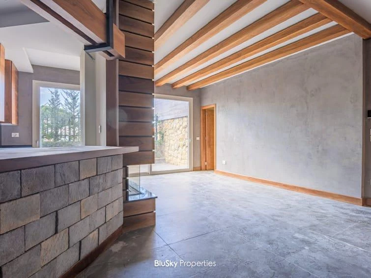 Apartment 100m² Terrace for Sale in Baabdat — photo 4