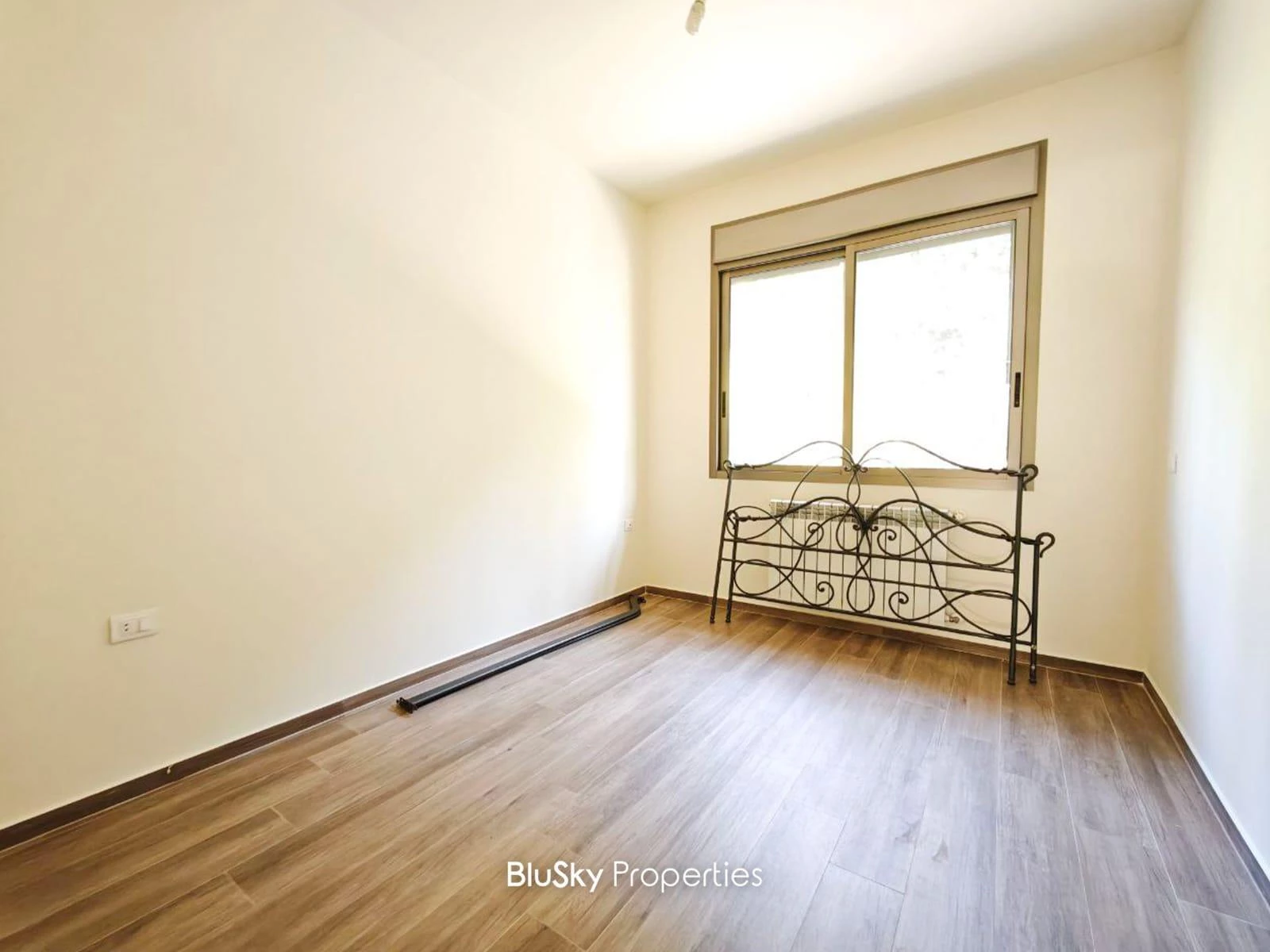Apartment 120m² Mountain View for Rent in Baabdat — الصورة 3