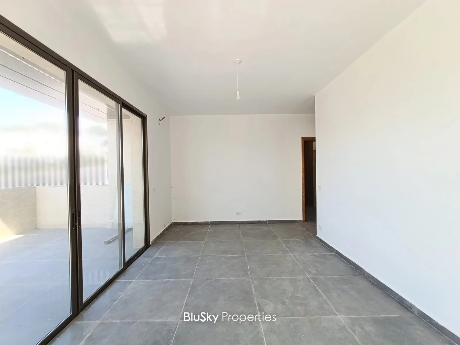 Apartment 130m² with Terrace for Sale in Baabdat — الصورة 5