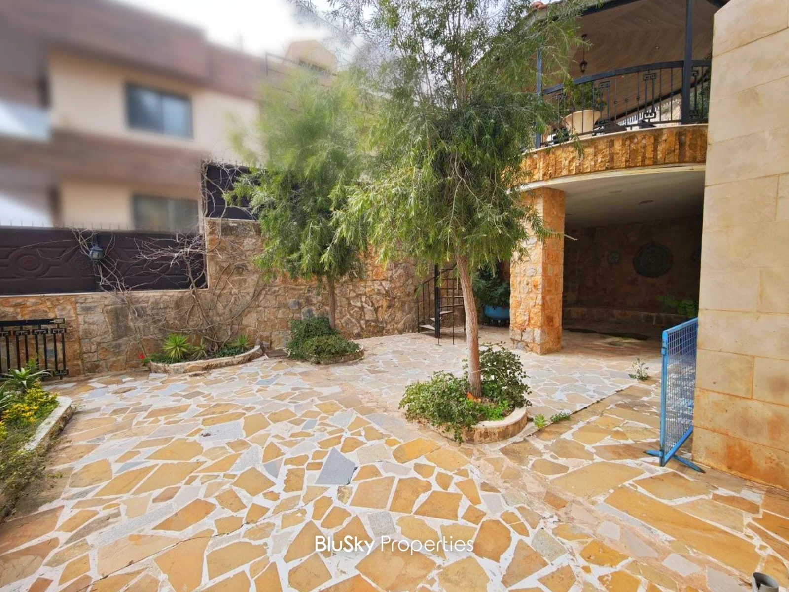 Apartment 150m² with Terrace for Rent in Baabdat — الصورة 3