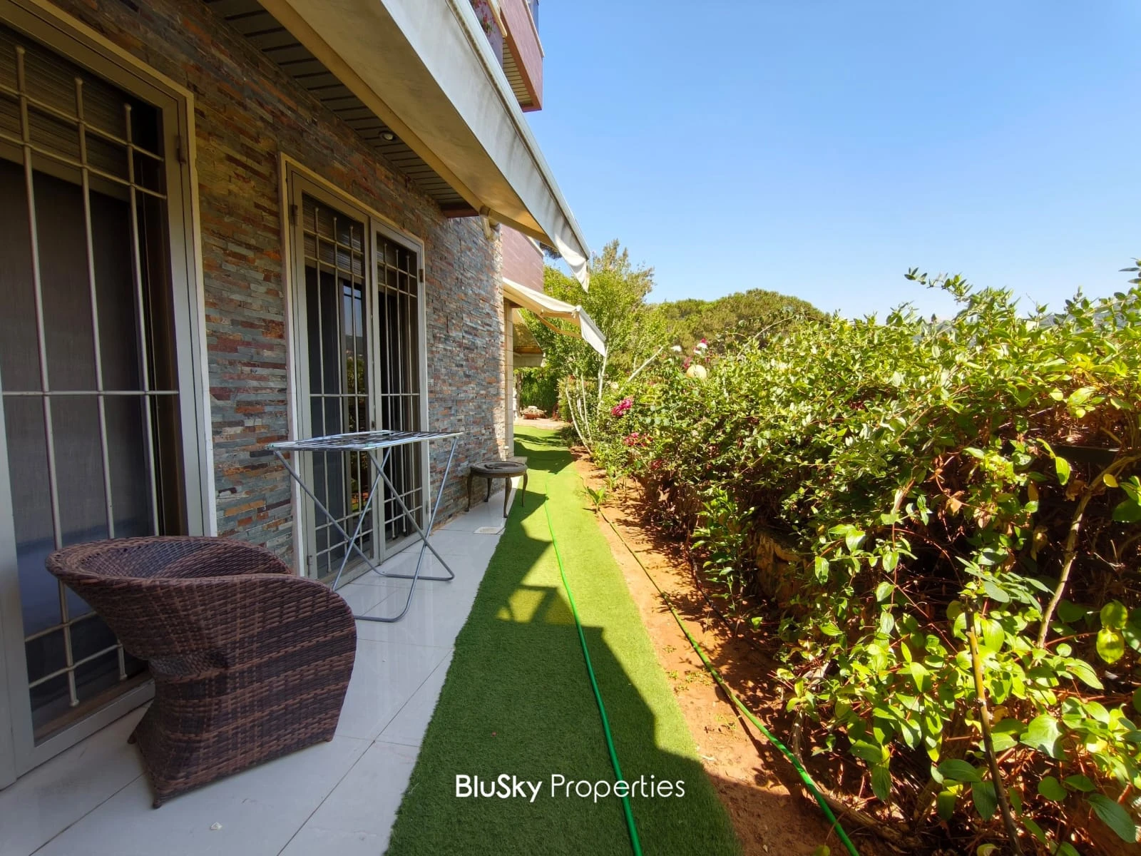Apartment 150m² with Garden for Sale or Rent in Baabdat — photo 2