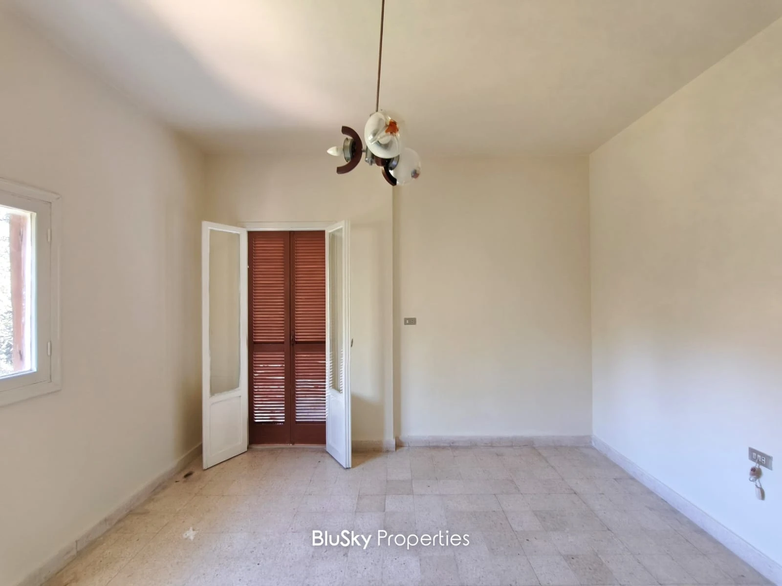 Apartment 160m² with Balcony for Rent in Baabdat — الصورة 4