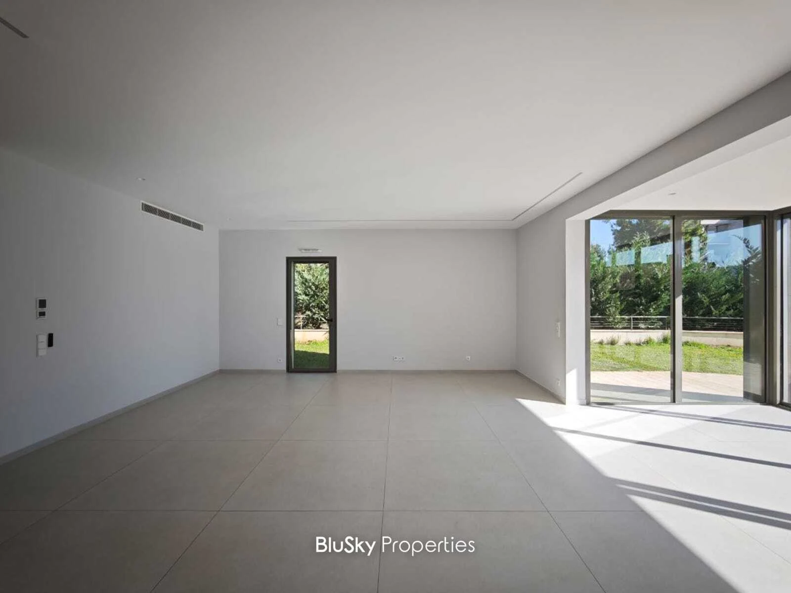 Apartment 160m² Garden for Rent in Baabdat — الصورة 3