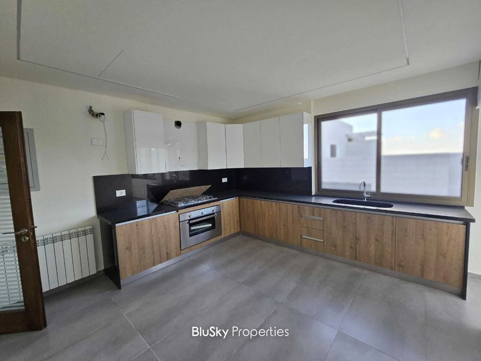 Apartment 165m² Terrace for Rent in Baabda — الصورة 5