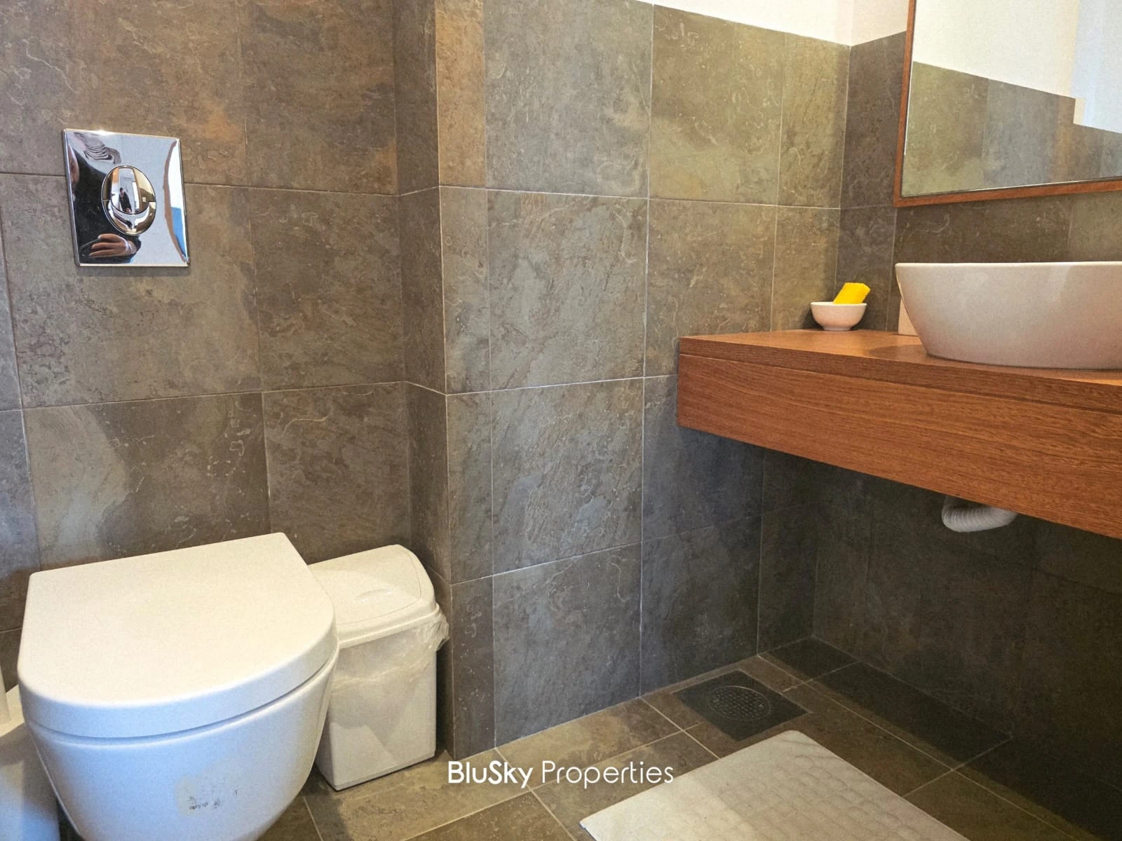 Apartment 190m² for Rent in Baabdat — الصورة 4