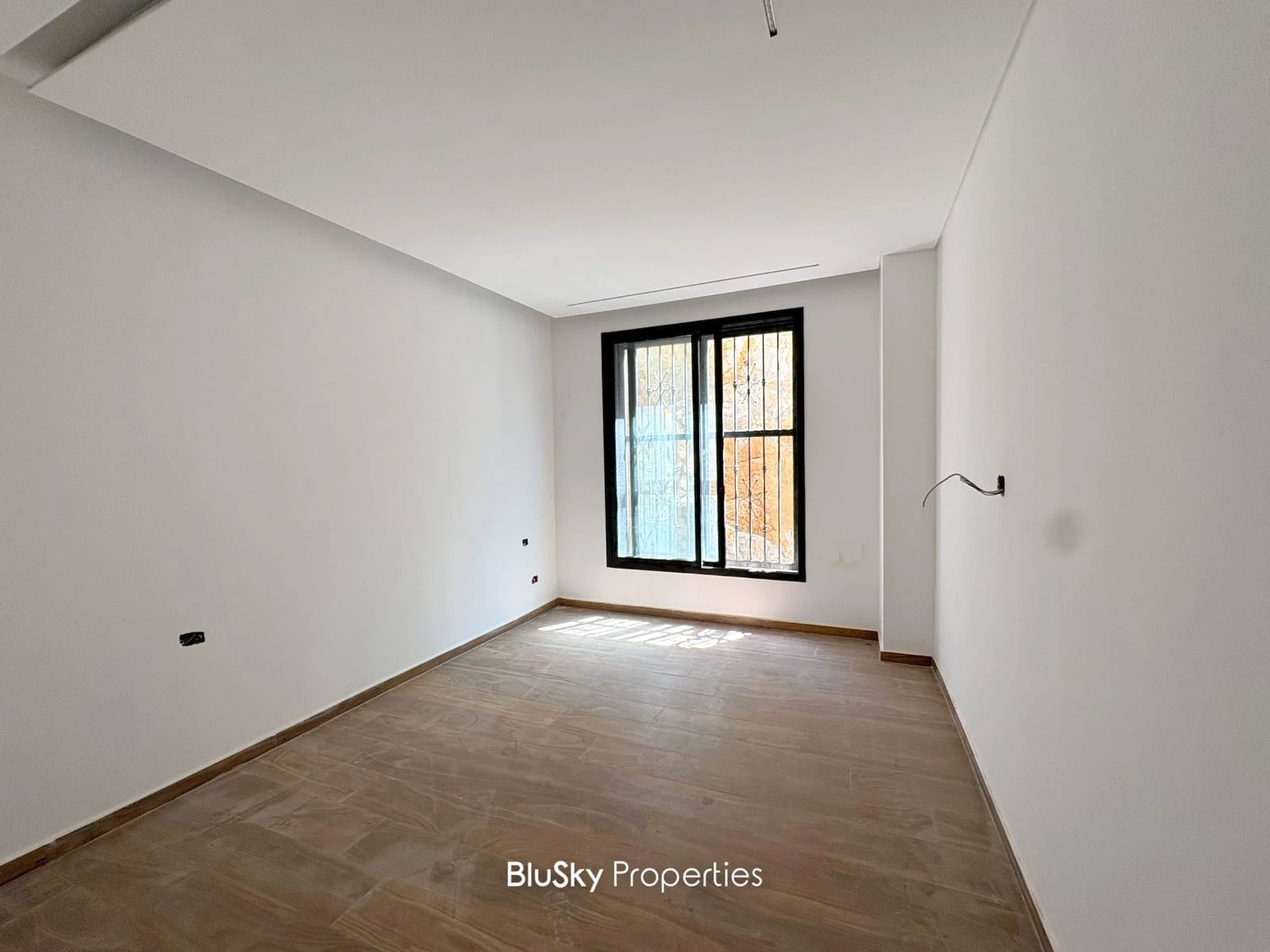 Apartment 190m² with Terrace for Sale in Baabdat — الصورة 4