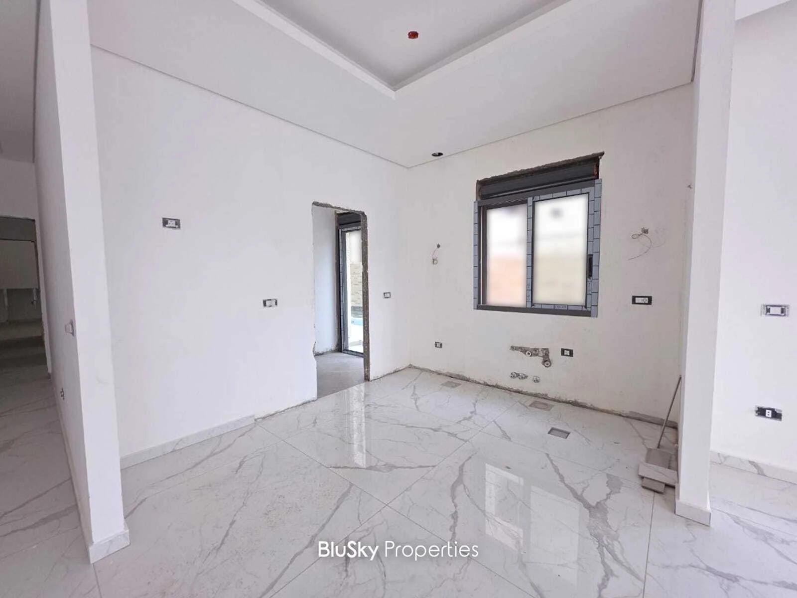 Apartment 195m² Garden for Sale in Baabdat — photo 5