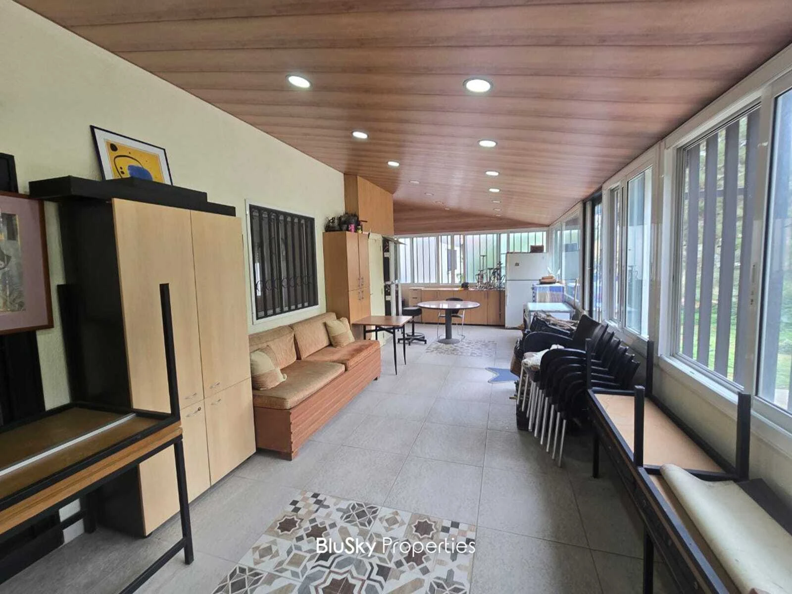Apartment 200m² Terrace for Sale in Baabda — photo 2