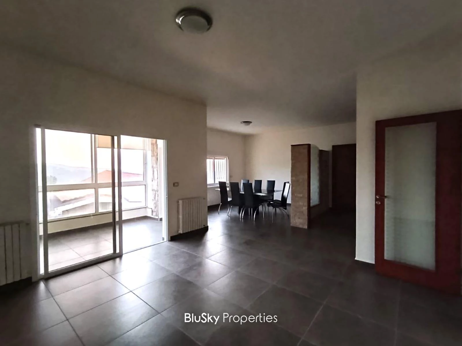 Apartment 220m² 4 Beds for Sale in Baabdat