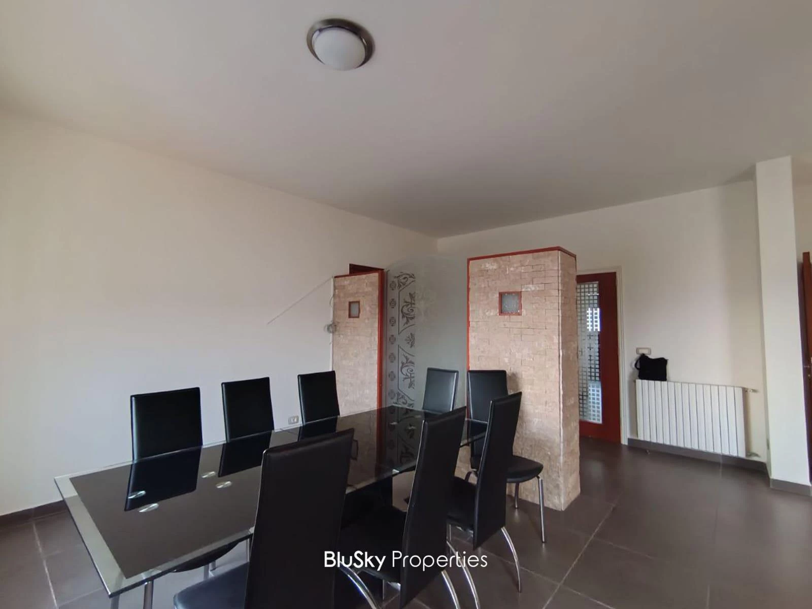 Apartment 220m² 4 Beds for Sale in Baabdat — photo 3