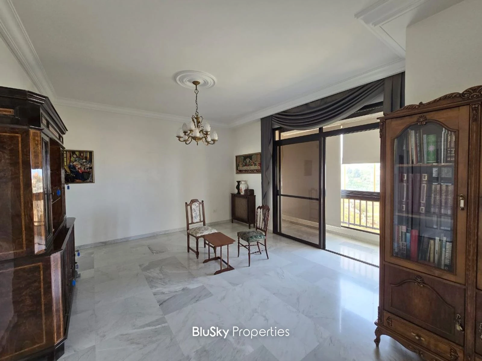 Apartment 225m² with City View for Sale in Baabda — photo 3
