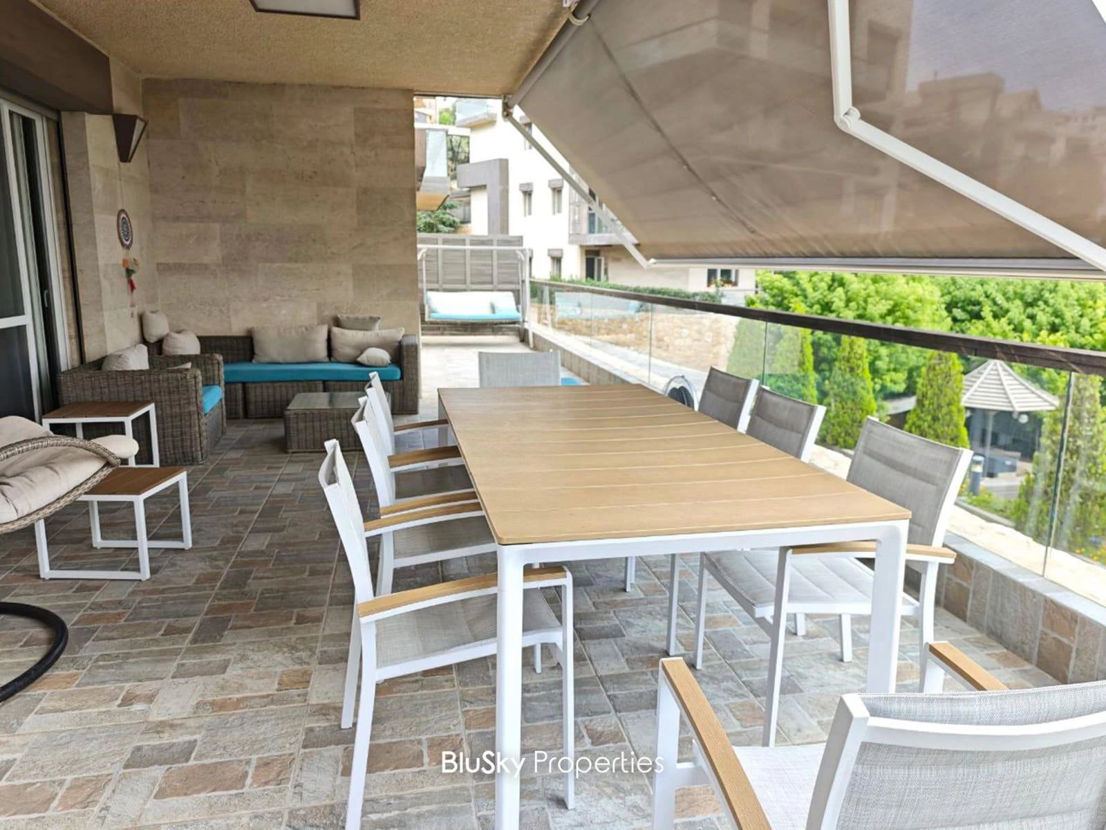 Apartment 250m² Terrace for Rent in Baabdat — الصورة 2