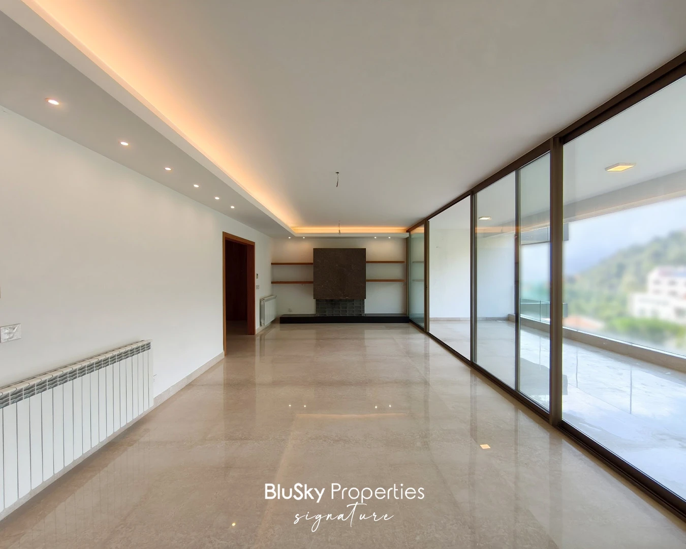 Duplex 350m² with Mountain View for Sale in Baabdat