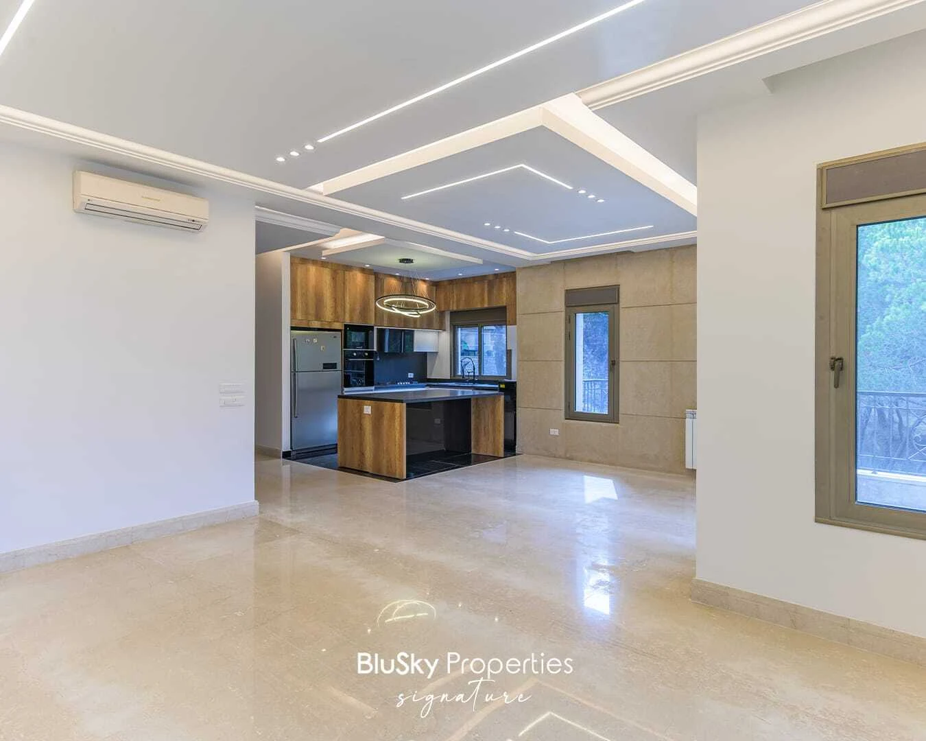 Duplex 350m² Balcony for Sale or Rent in Baabdat — الصورة 5