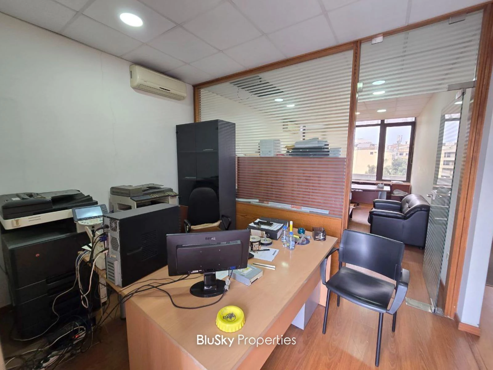 Office 60m² for Rent in Bauchrieh — photo 3