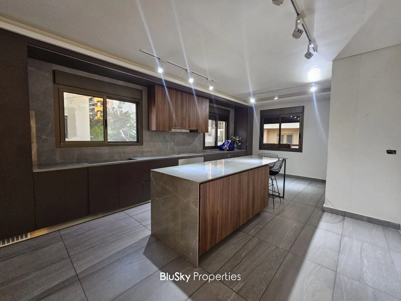 Duplex 150m² with Terrace for Sale in Beit El Chaar — photo 4