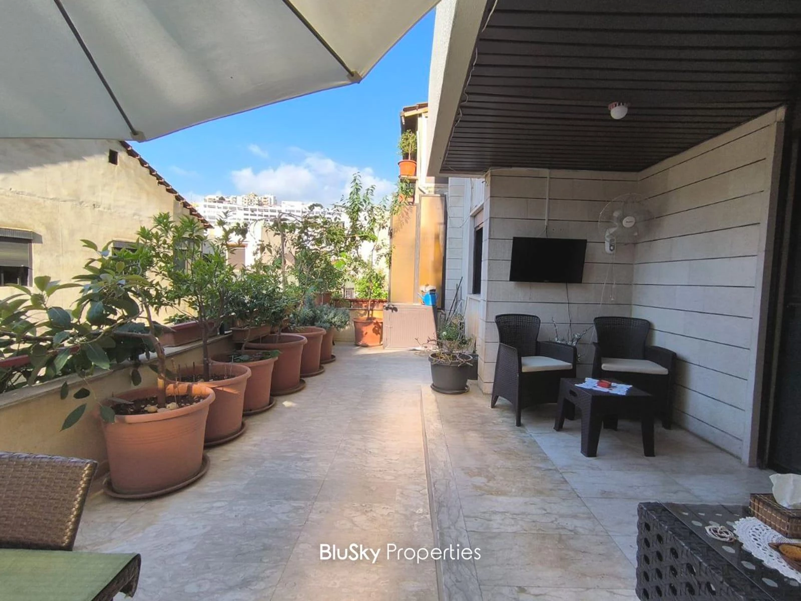 Duplex 310m² Terrace for Sale in Beit El Chaar — الصورة 2