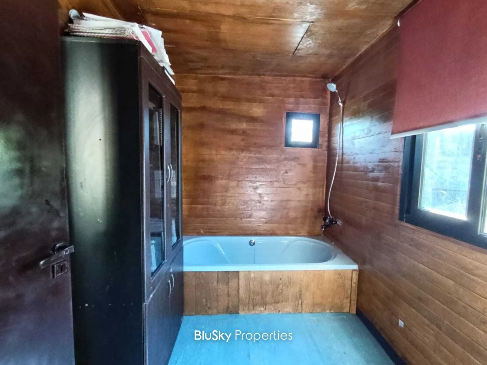 Stand Alone House 35m² Garden for Rent in Bchelli — الصورة 2