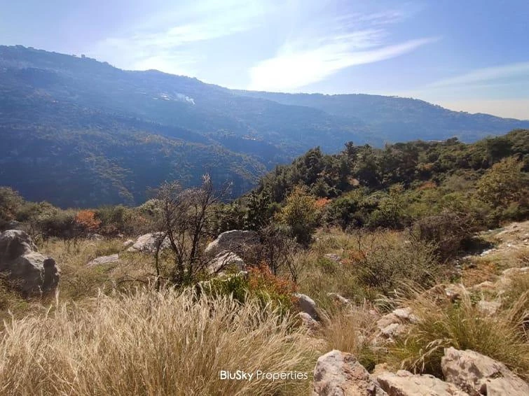 Land 910m² for Sale in Beit Meri — الصورة 2