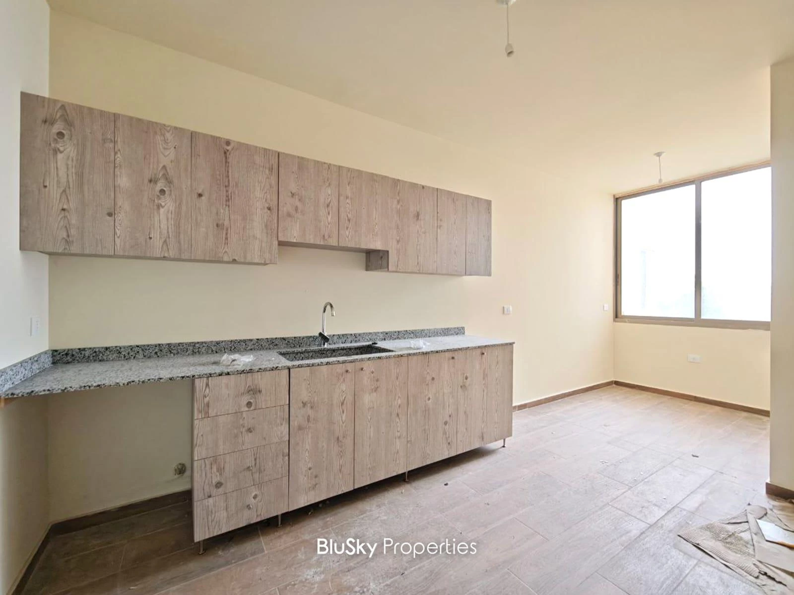Apartment 130m² Terrace for Rent in Bekfaya — الصورة 4