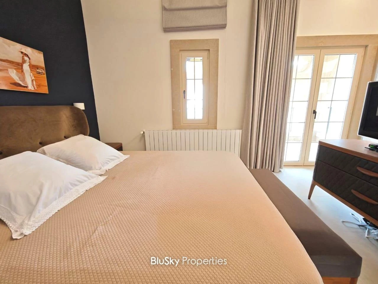 Villa 400m² Terrace for Rent in Bekfaya — photo 2