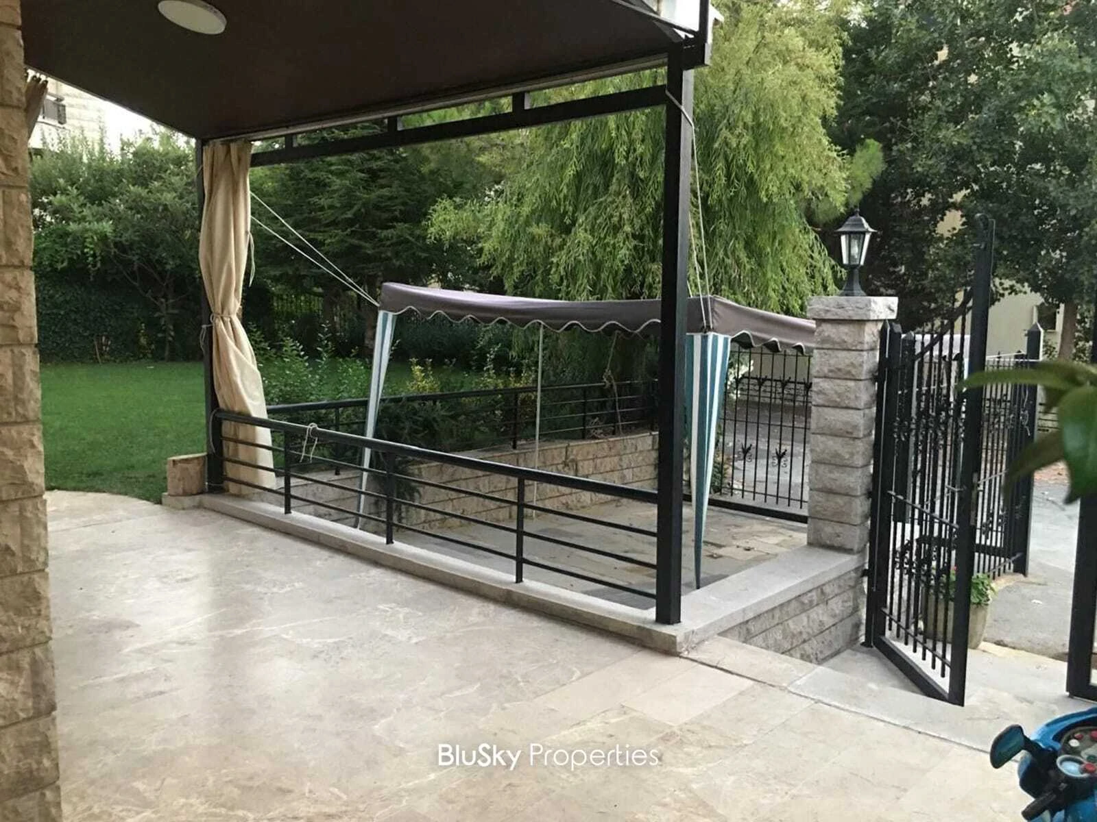 Villa 800m² Mountain View for Sale in Bekfaya — الصورة 5