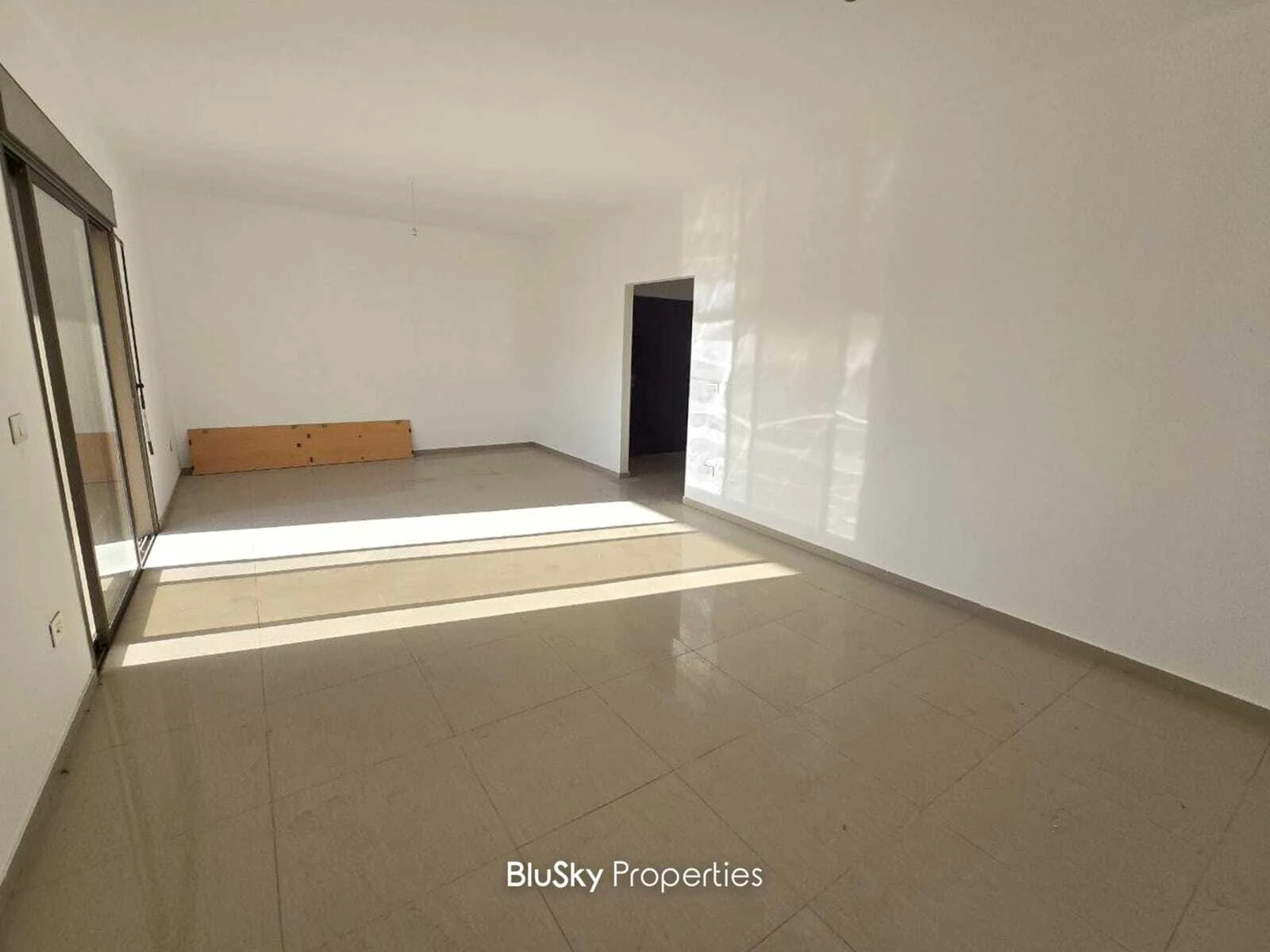 Apartment 190m² Balcony for Sale in Betchay — الصورة 3